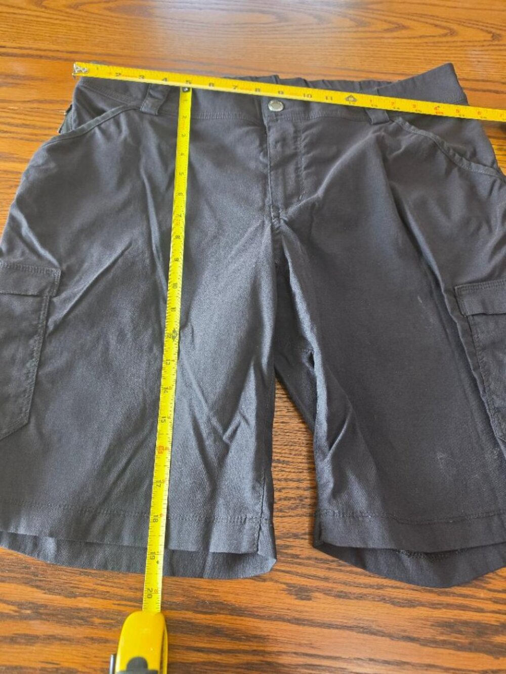 Duluth Trading Dry-on-the-Fly Shorts Size 14 - Picture 2 of 5